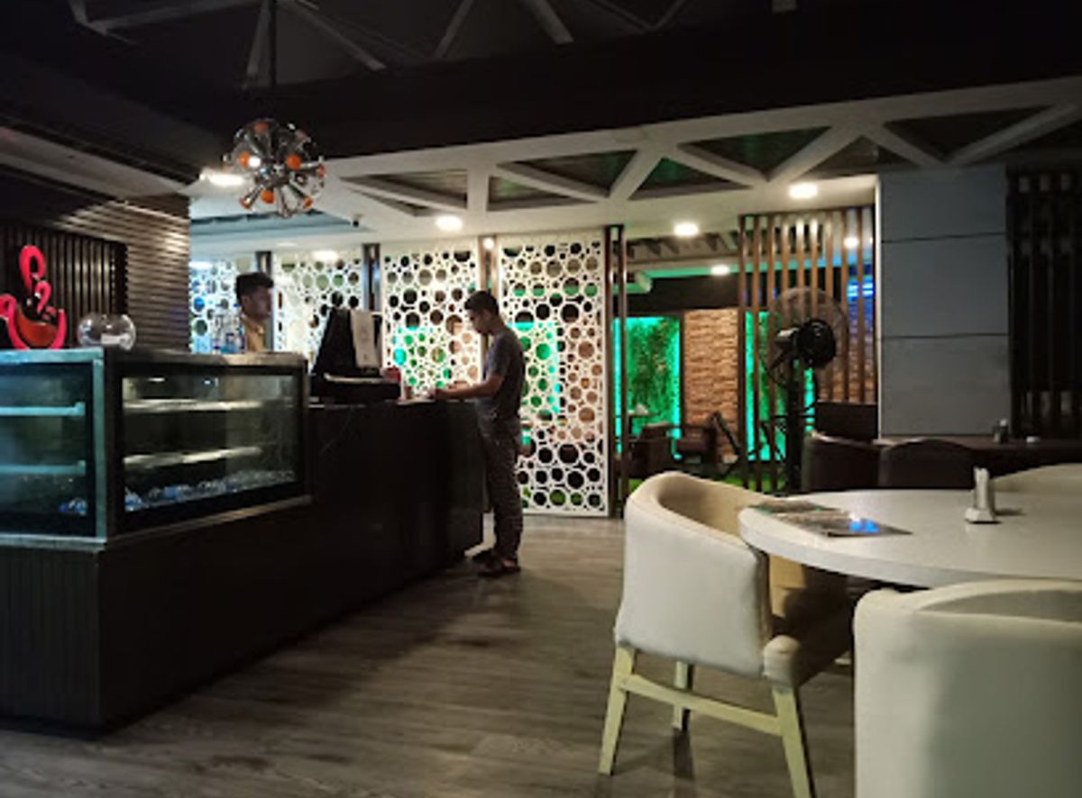 Love Leen Bangla Restaurant